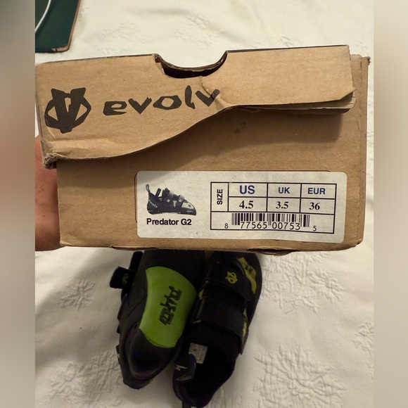 Evolv Predator G2 Climbing Shoes, Sz 36 - Picture 4 of 5